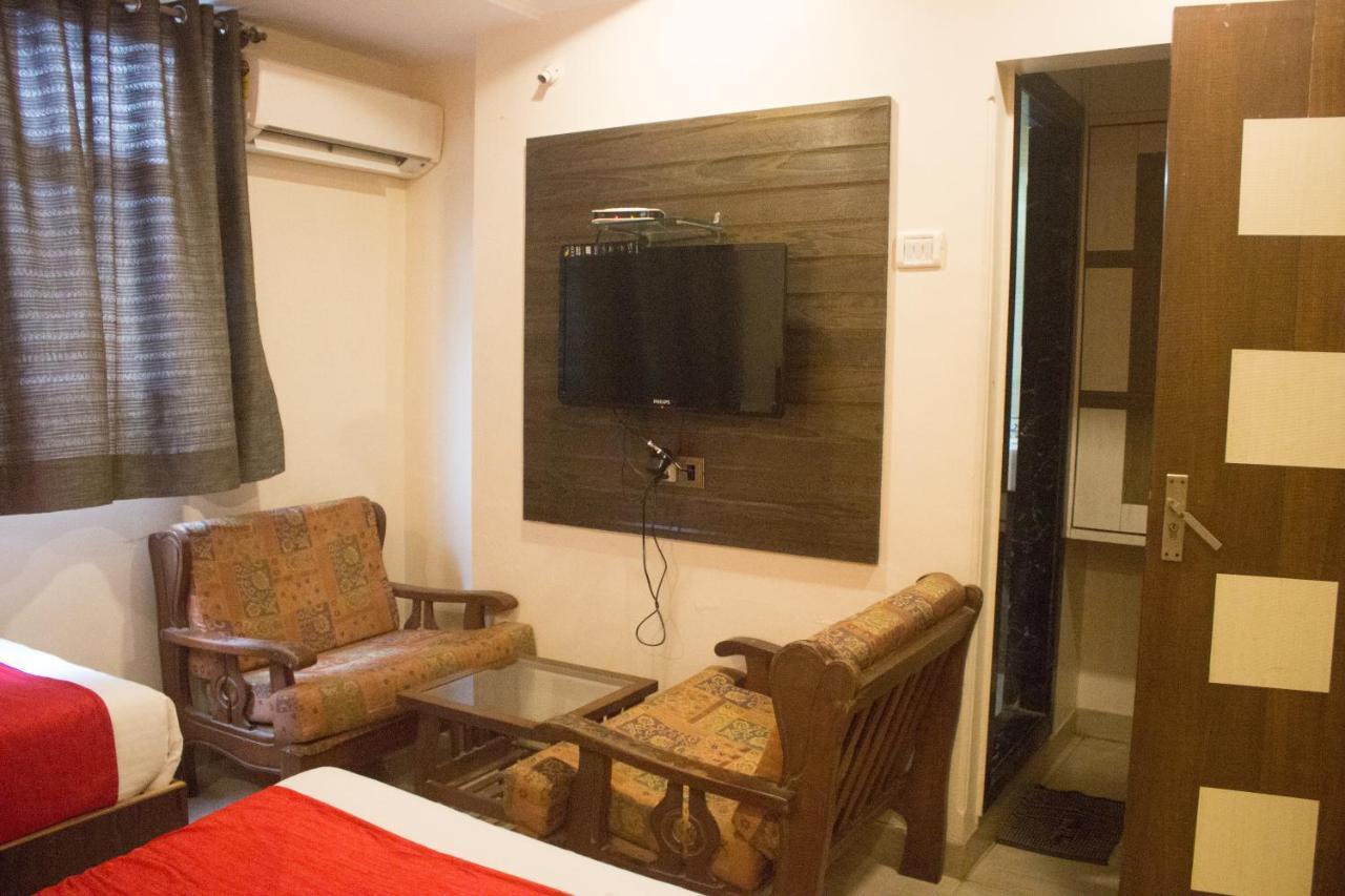 Highland Residency The Boutique Hotel Thane Bagian luar foto