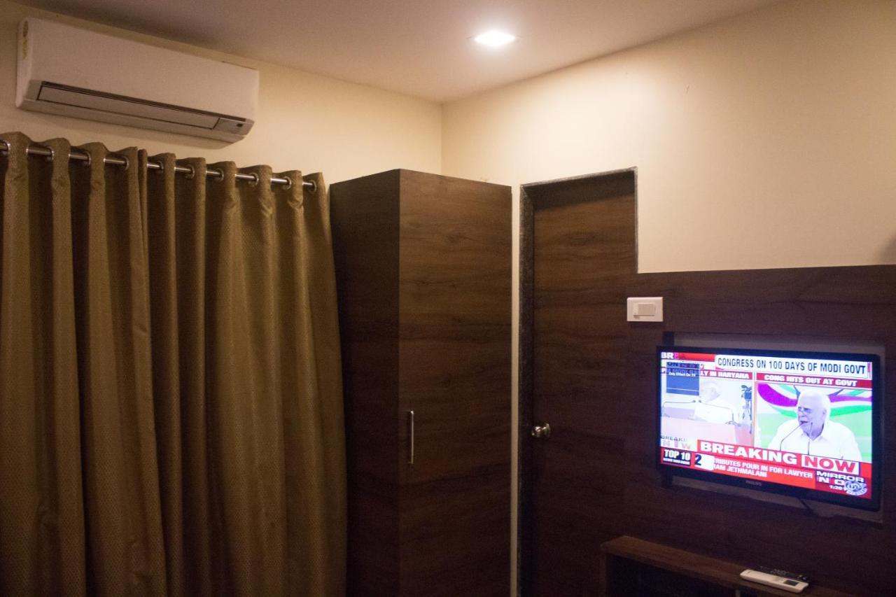 Highland Residency The Boutique Hotel Thane Bagian luar foto